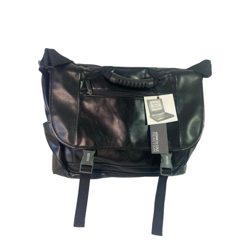Kenneth Cole Bag Reaction Black Messenger Laptop Sleeve Adj Strap 535505 NEW